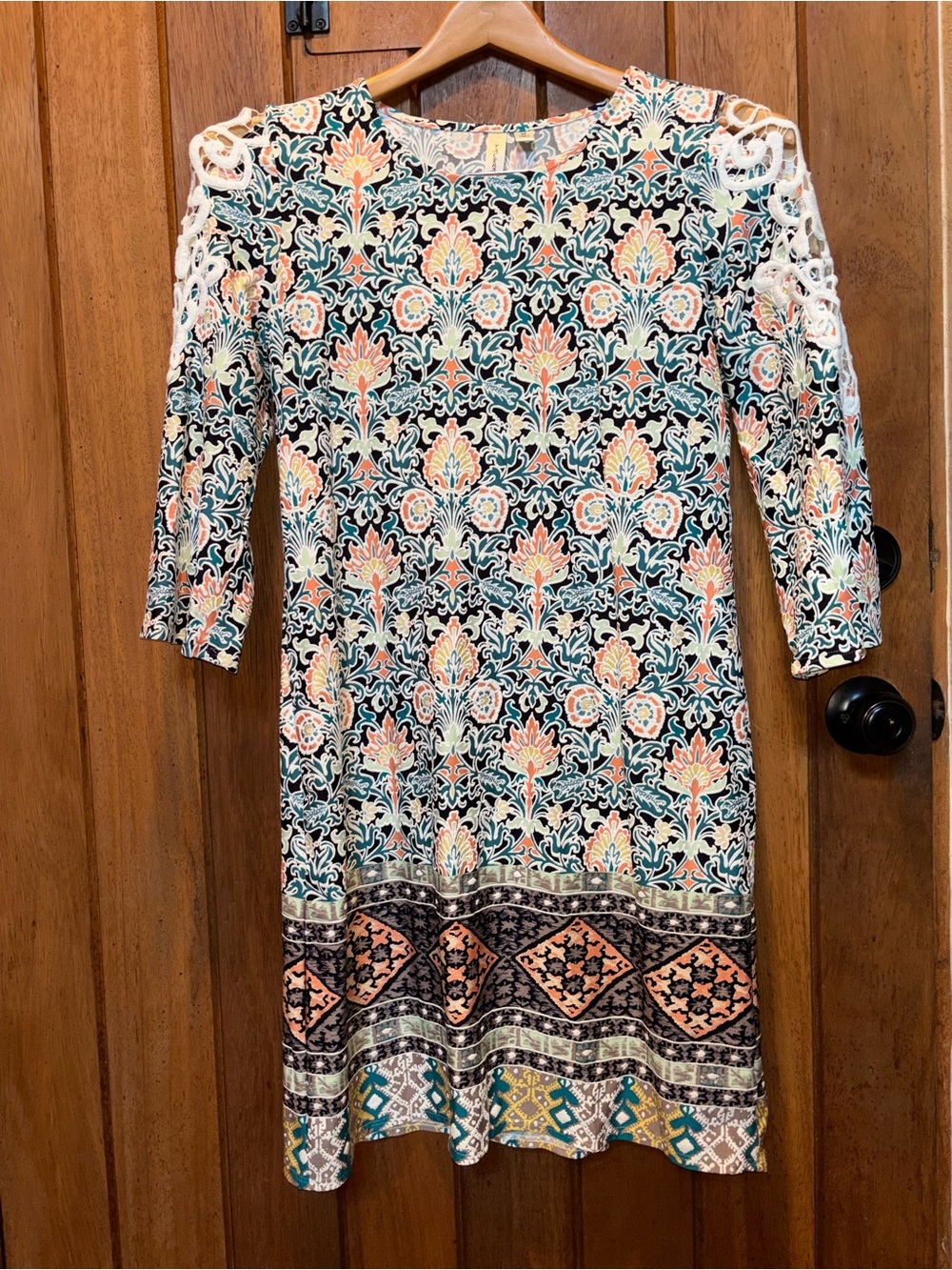 Floral Lace-Shoulder Shift Dress in Multi-Color by Tacera
